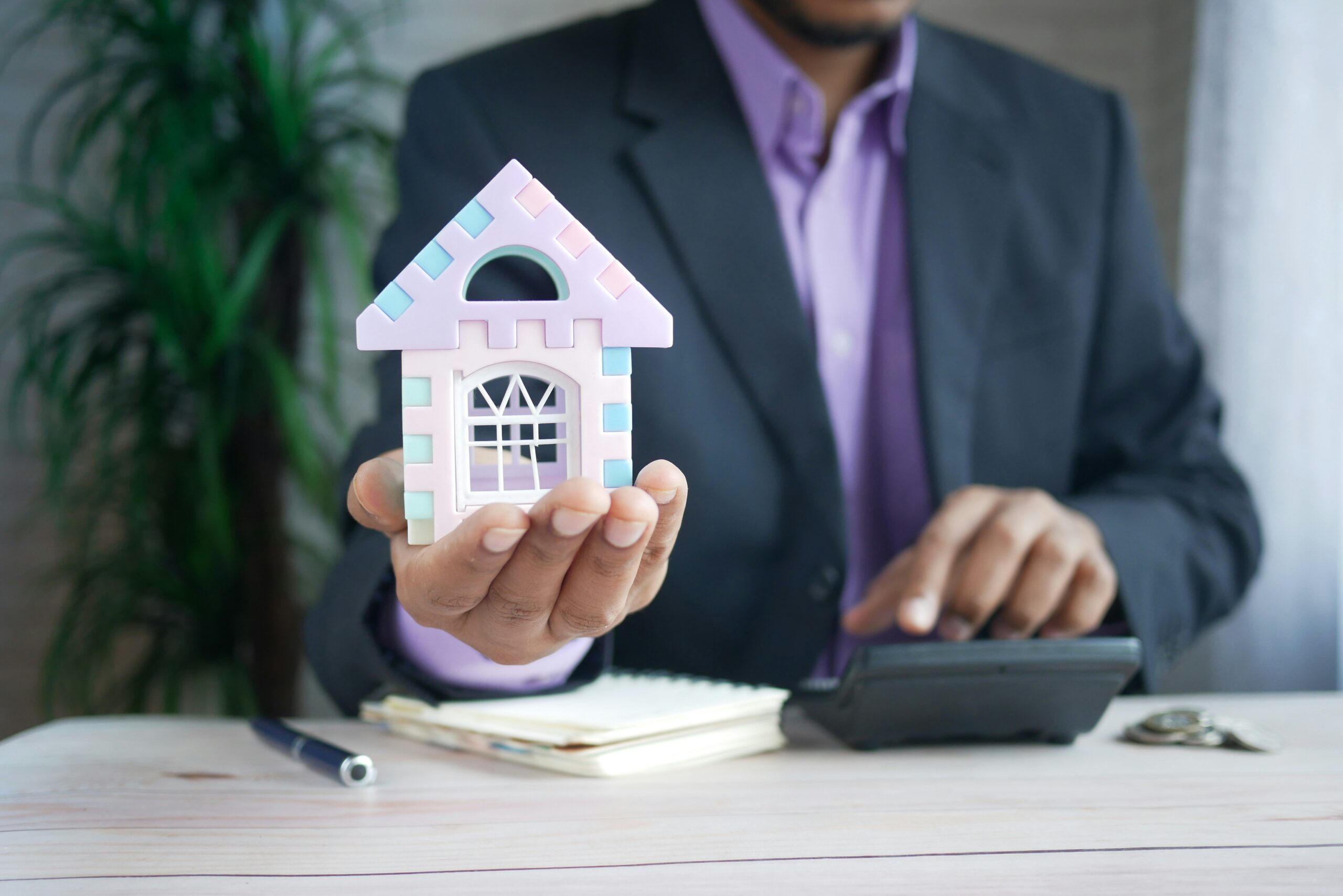 Securing the Best Low Interest Mortgages